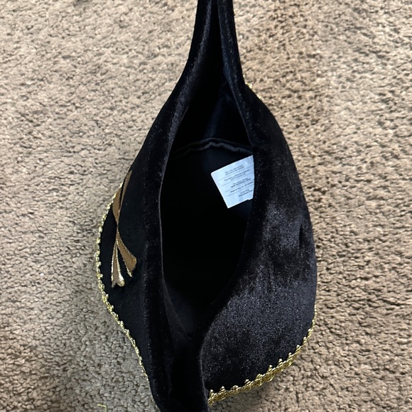 New Captain Hook Pirate Hat for Kids, One Size Fits All - Picture 4 of 6